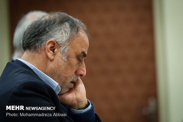 من پولی و بانکی نیستم، مهندسم/بانک مرکزی ۱۵مدیر را محکوم کرد