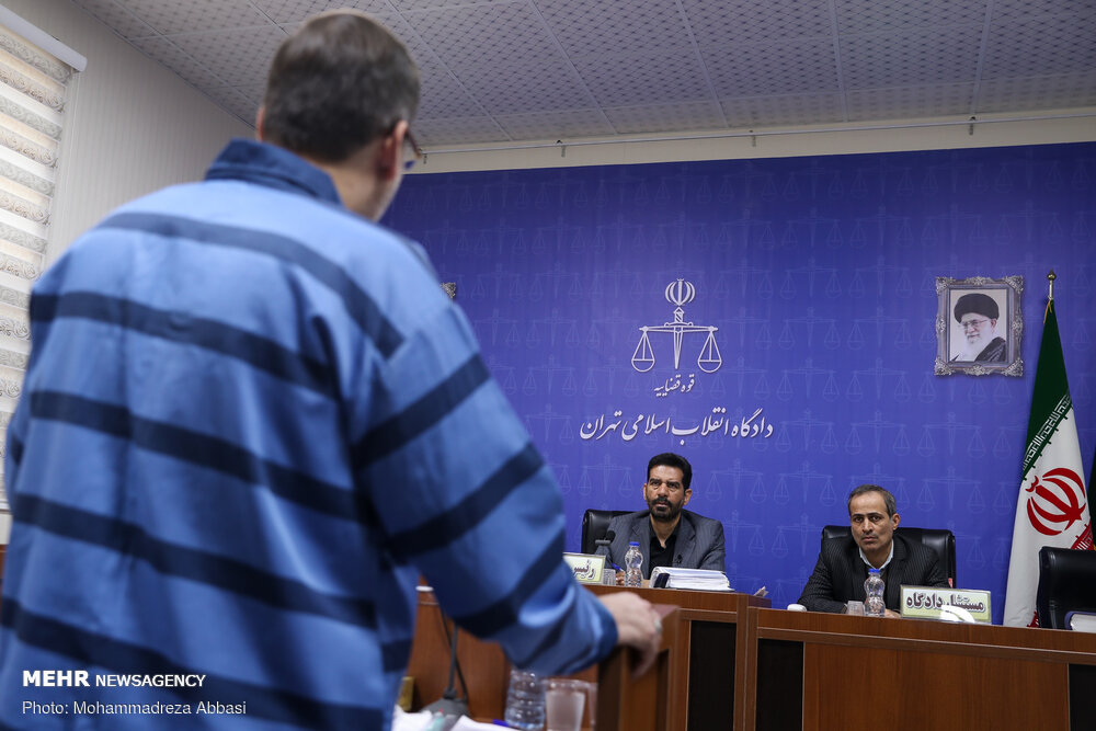 چهارمین جلسه دادگاه پرونده ۱۸ جلدی تخلفات ارزهای دولتی برگزار شد