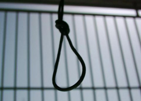 حکم اعدام ۹ متجاوز به عنف در شیراز اجرا شد